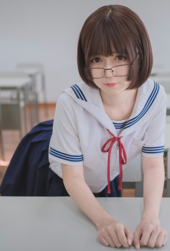 白金Saki写真 – 蘑菇头 - COSPLAY