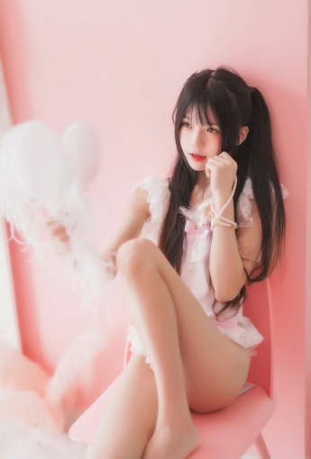 萝莉风COS 桜桃喵 –粉色浴缸 - COSPLAY