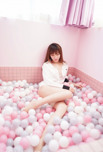 [嗲囡囡FEILIN] VOL.214 程梓 - [秀人套图]