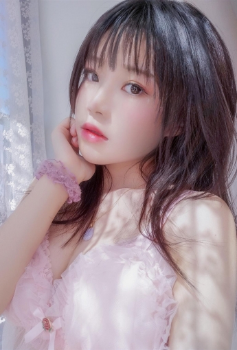 【桜桃喵】 初戀 [68P] - [秀人套图]