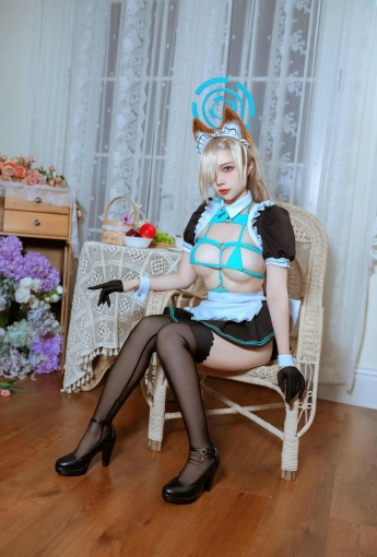 二佐Nisa - 蔚蓝档案 濑明日奈 猫耳女仆【39P】 - COSPLAY