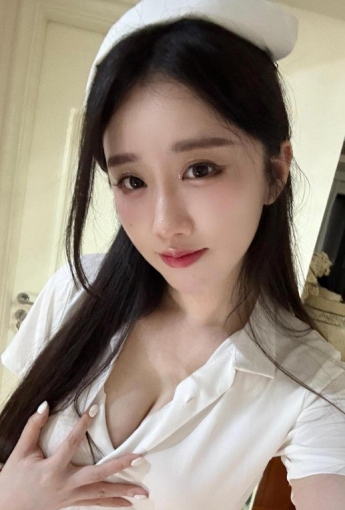 軒子巨二兔 – NO.027 爆乳女醫師 [27P] - [秀人套图]