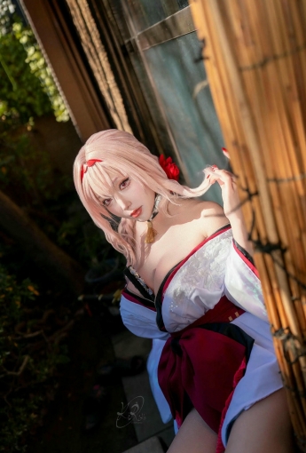 切切celia - 勝利女神 妮姬 紅蓮 暗影 憧憬之花【39P】 - COSPLAY