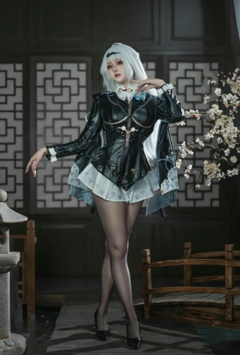 Natsuko夏夏子 - 儀玄 墨形影蹤【87P】 - [秀人套图]