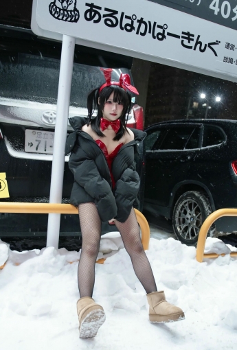 清水凪 - h紅兔停車場【59P】 - [秀人套图]