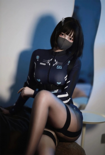 洛桑w伊梓 - 特工稽查 【26P】 - [秀人套图]