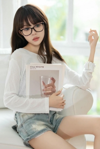 [YITUYU] 2025.10.28 唯美與慵懶 布丁貓 【69P】 - [秀人套图]