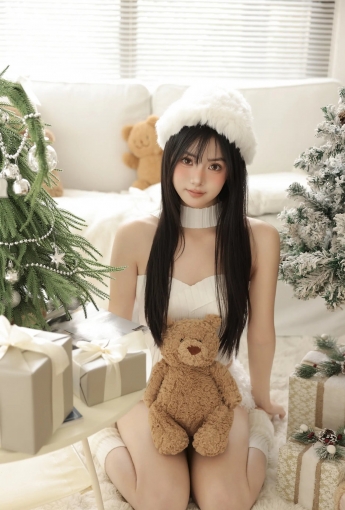 [YITUYU] 2025.12.16 聖誕 林西 【30P】 - [秀人套图]