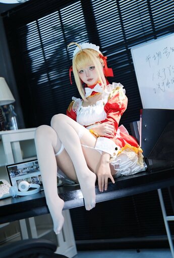 清純少女五更百鬼 - FGO 尼祿 女僕 【15P】 - COSPLAY [15P]