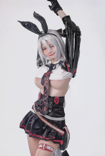 Azami福利 - Prinz Heinrich 【10P】 - COSPLAY [10P]