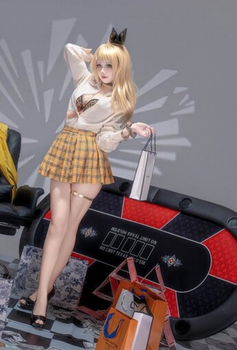 十悲傷小木十 - 妮姬 露菲 原皮【36P】 - COSPLAY [36P]