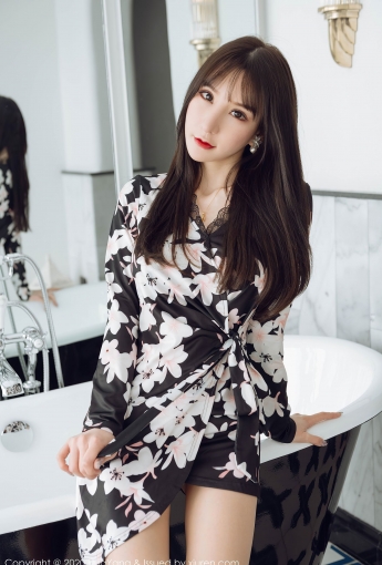 [花漾HuaYang] Vol.296 周于希Sandy - [秀人套图]