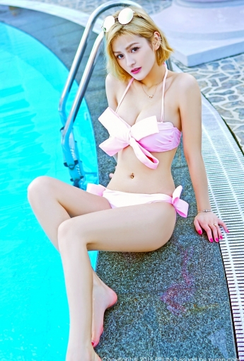 史雯Swan - 游泳池比基尼+浴缸湿身 [嗲囡囡FEILIN] Vol.029 - [秀人套图]